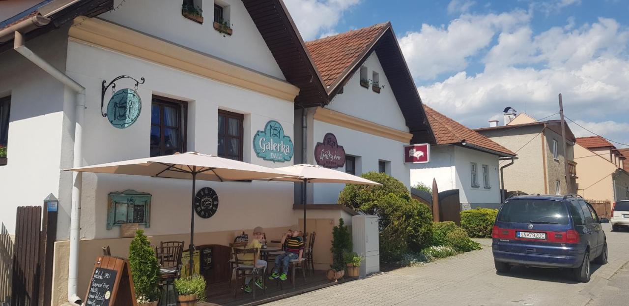Penzion Spissky Dvor Smizany Exterior photo