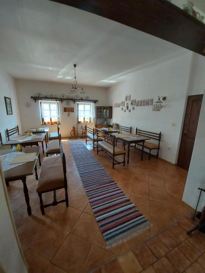 Penzion Spissky Dvor Smizany Exterior photo